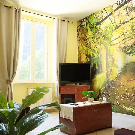 Vista Cascata Delle Marmore - La Casa Incantata